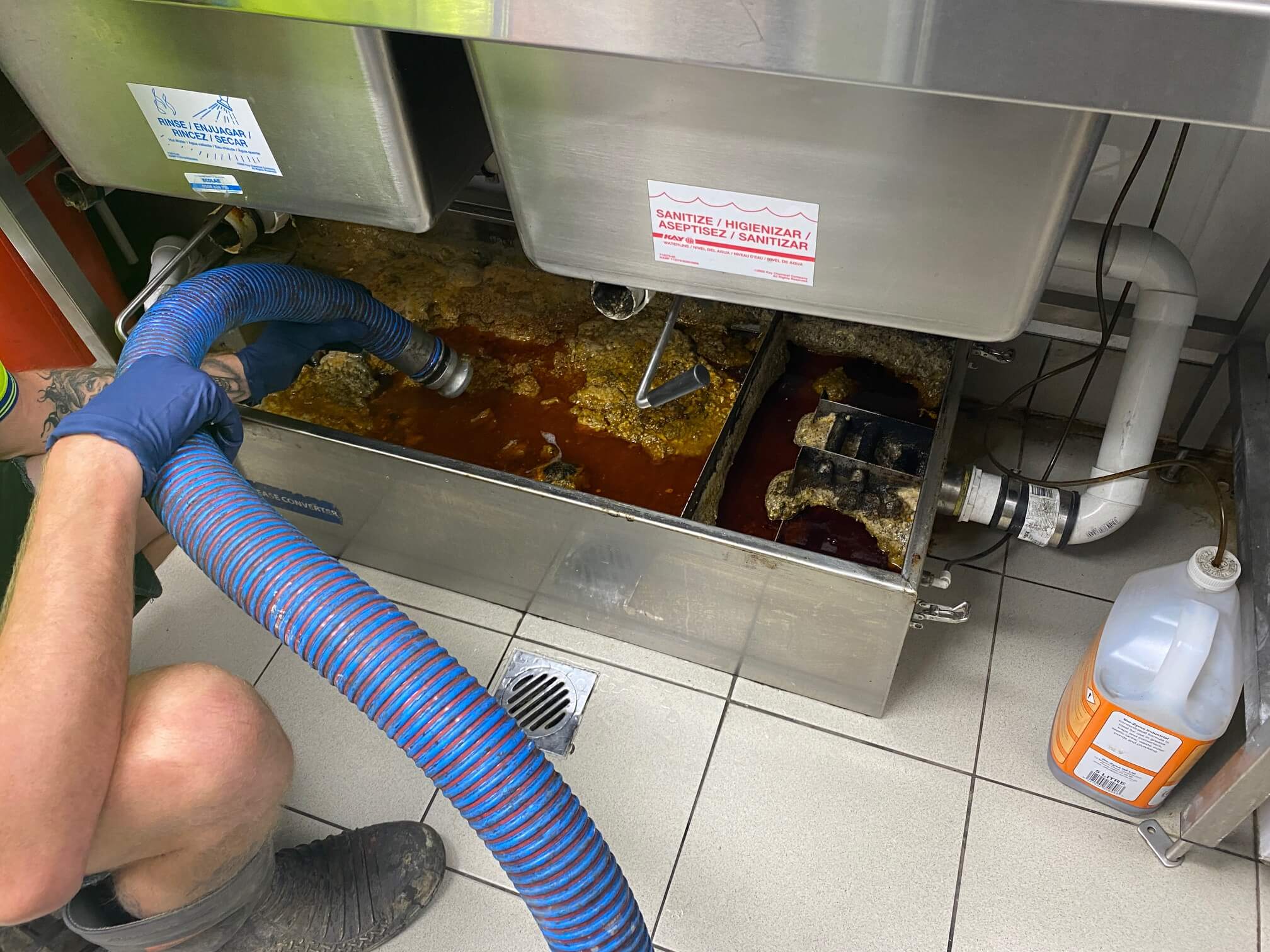 Grease Trap Cleaning in Fresno